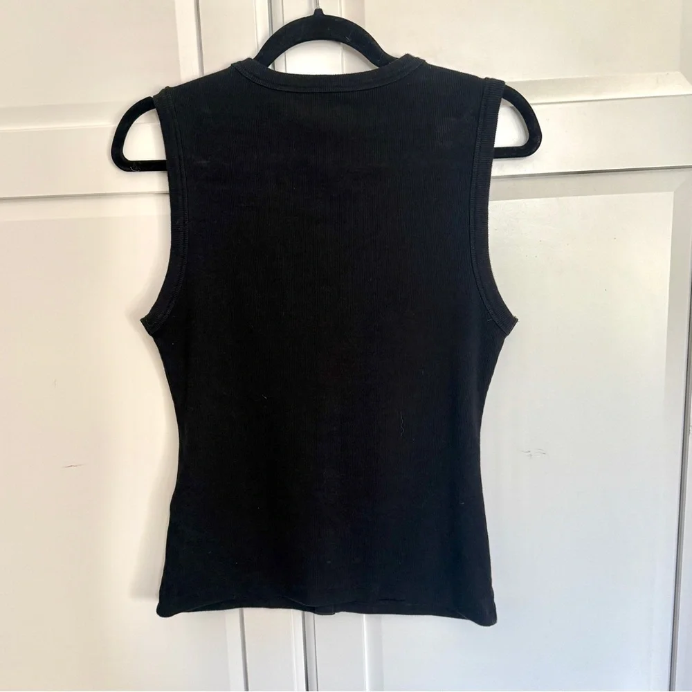 Abercrombie & Fitch Black Sleeveless Button-Down Shirt - Picture 3 of 7